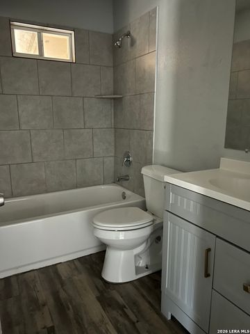 435 N SAN HORACIO AVE, San Antonio, TX 78228