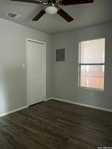 435 N SAN HORACIO AVE, San Antonio, TX 78228