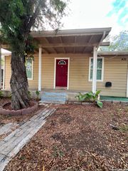 435 N SAN HORACIO AVE, San Antonio, TX 78228