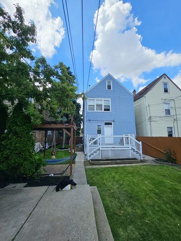 2437 N Central Avenue, Chicago, IL 60639