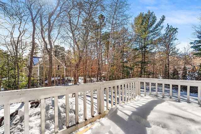 10 Oriole Way, Plymouth, MA 02360