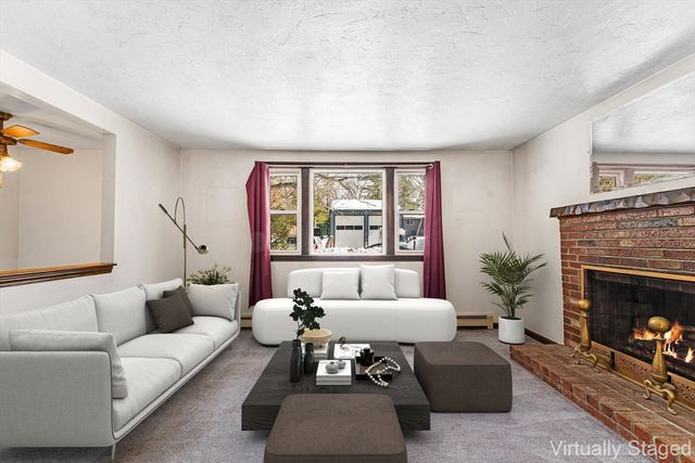 10 Oriole Way, Plymouth, MA 02360