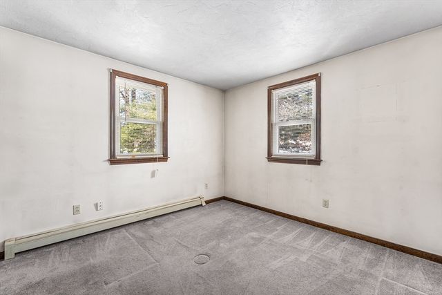 10 Oriole Way, Plymouth, MA 02360