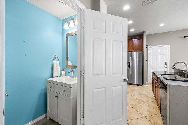 9207 ENGLISH OAKS LANE, Riverview, FL 33578