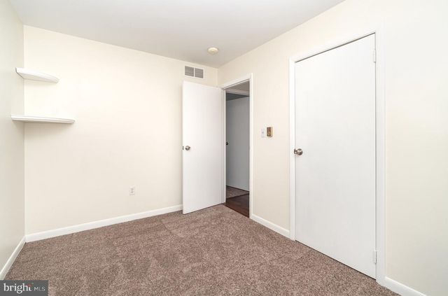988 W AREBA AVE, Hershey, PA 17033
