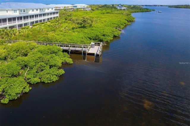 10301 CORAL LANDINGS COURT 104, Placida, FL 33946