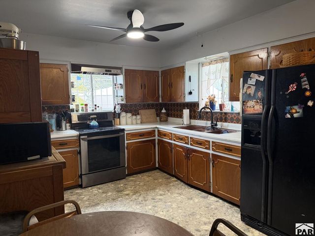 2608 Poplar St, Pueblo, CO 81004