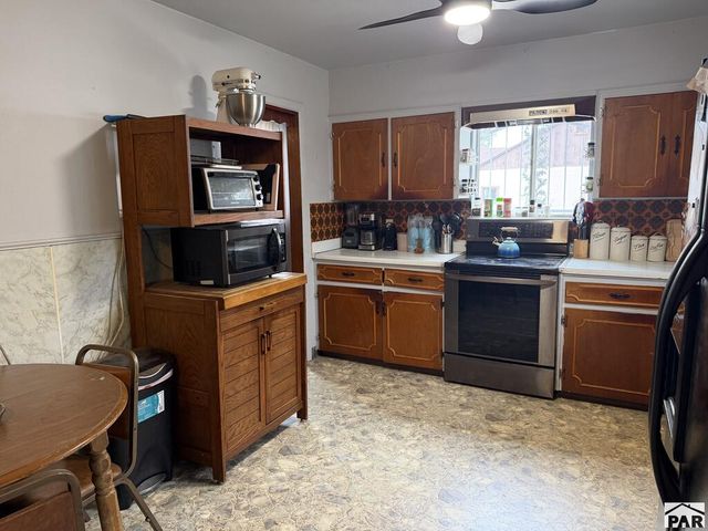 2608 Poplar St, Pueblo, CO 81004
