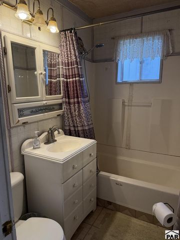 2608 Poplar St, Pueblo, CO 81004
