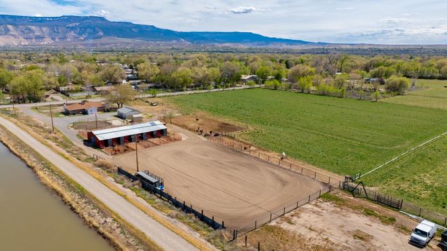 649 33 Road, Clifton, CO 81520