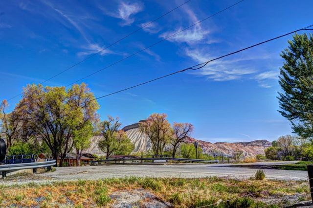 649 33 Road, Clifton, CO 81520