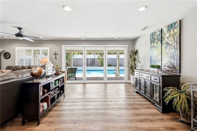 5011 Santa Fe, Yorba Linda, CA 92886