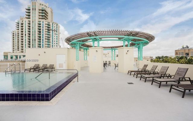 7270 SW 88th Street B502, Miami, FL 33156