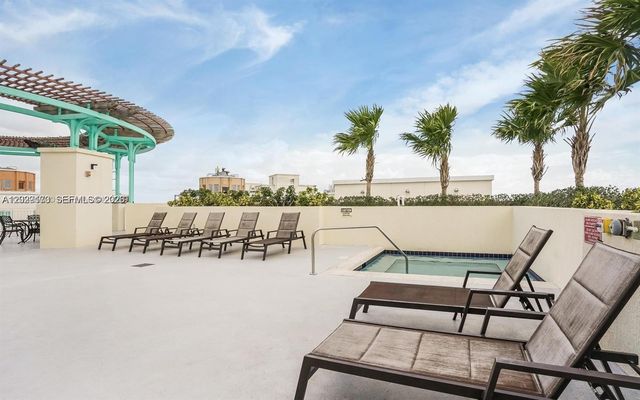 7270 SW 88th Street B502, Miami, FL 33156