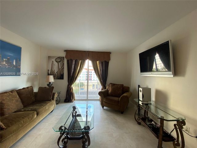 7270 SW 88th Street B502, Miami, FL 33156