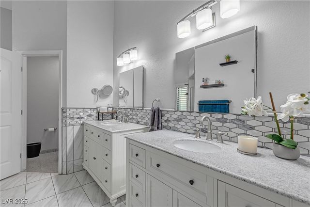 5321 North Durango Drive, Las Vegas, NV 89149