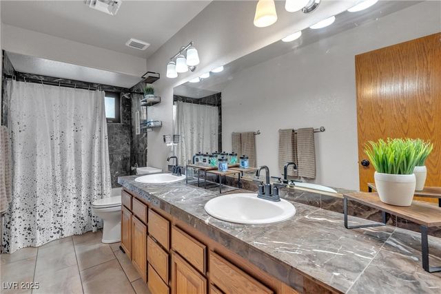 5321 North Durango Drive, Las Vegas, NV 89149