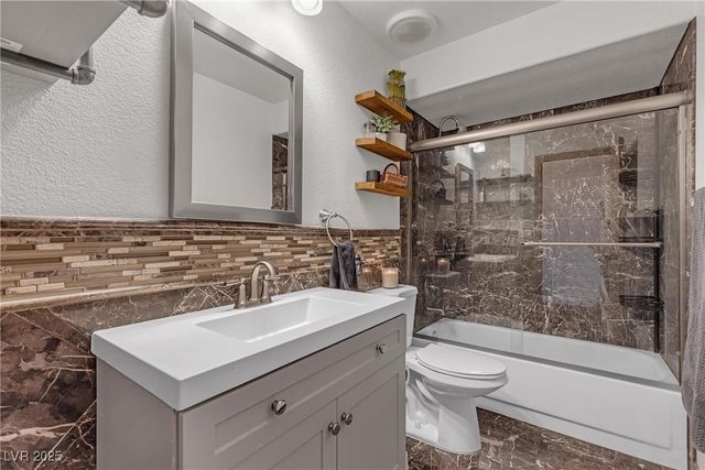 5321 North Durango Drive, Las Vegas, NV 89149