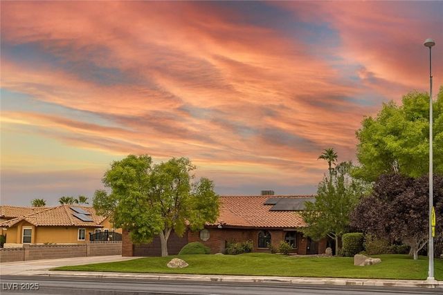 5321 North Durango Drive, Las Vegas, NV 89149