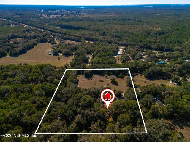 130 SISCO Road, Pomona Park, FL 32181