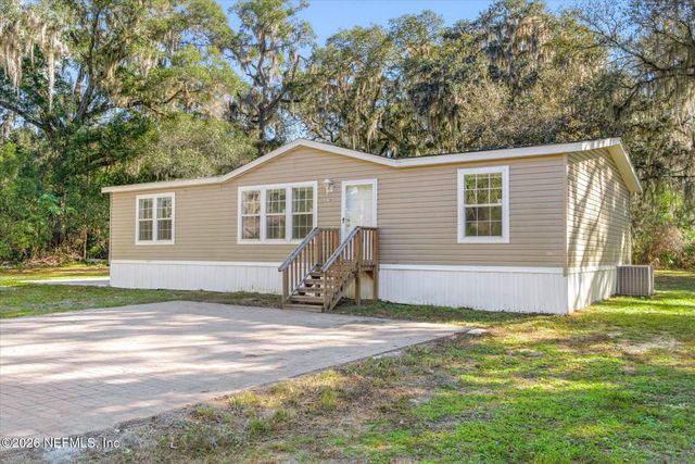 130 SISCO Road, Pomona Park, FL 32181