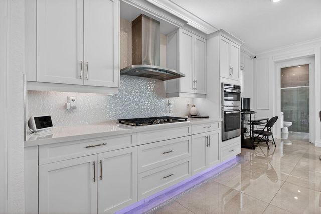 12090 Lake Trail Lane, Parkland, FL 33076
