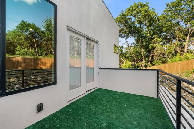 912 Brookwood Drive, Dallas, TX 75224