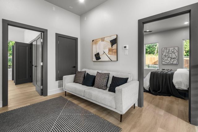 912 Brookwood Drive, Dallas, TX 75224