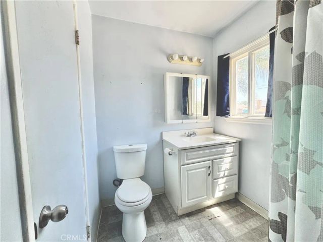 1335 N Riverside Ave, Rialto, CA 92376
