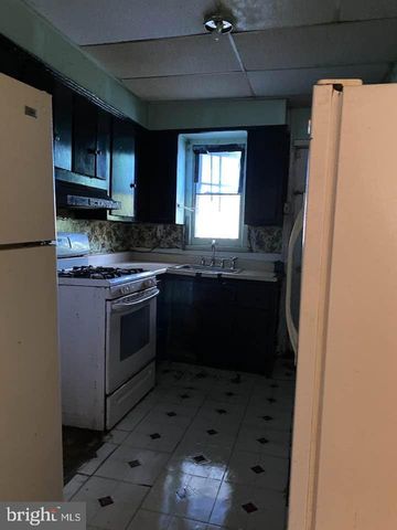 918 APPLETON ST, Baltimore, MD 21217