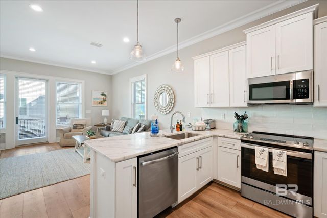 1592 WEST BEACH Boulevard Y, Gulf Shores, AL 36542