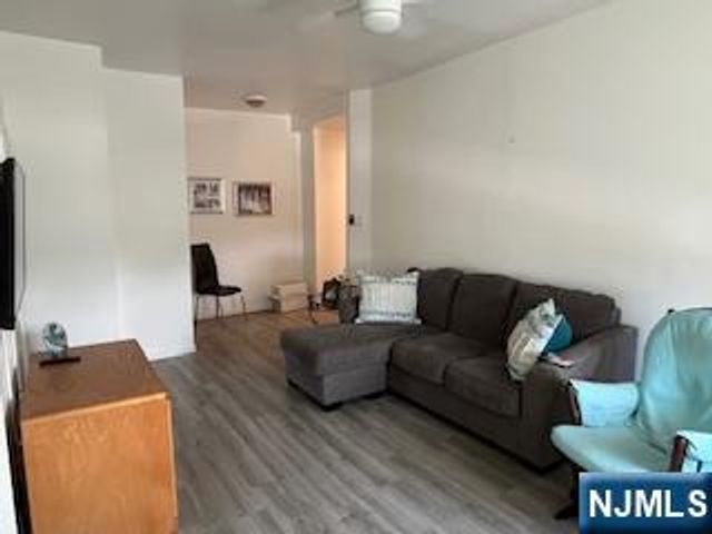 435 79th Street 51, North Bergen, NJ 07047