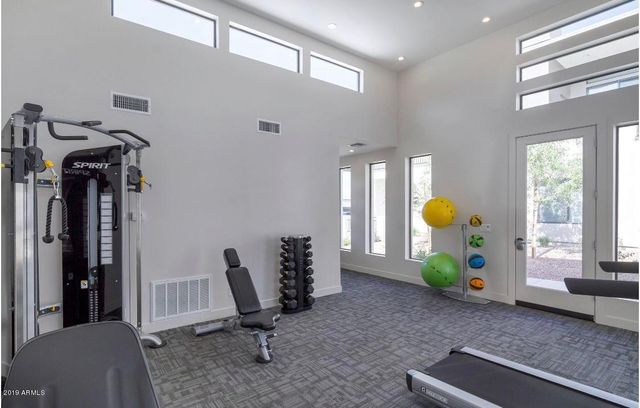 2015 N 50th Street 35, Phoenix, AZ 85008