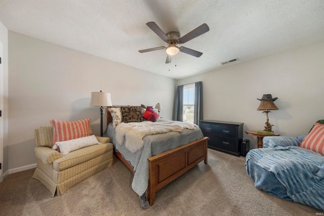 15333 Reading Drive, Evansville, IN 47725