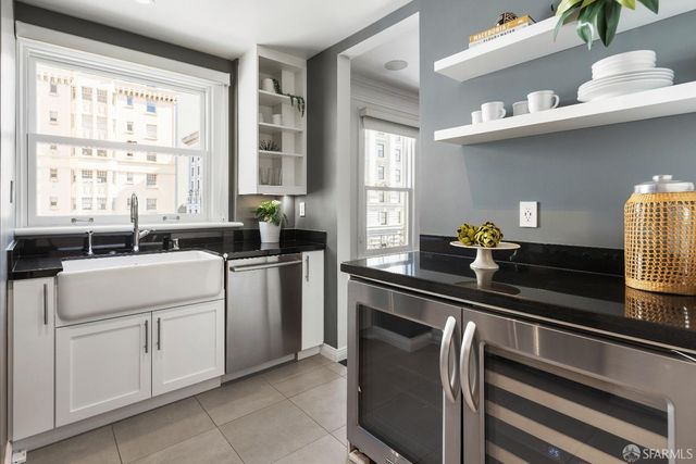 1100 Sacramento Street 404, San Francisco, CA 94108