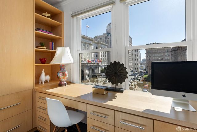 1100 Sacramento Street 404, San Francisco, CA 94108