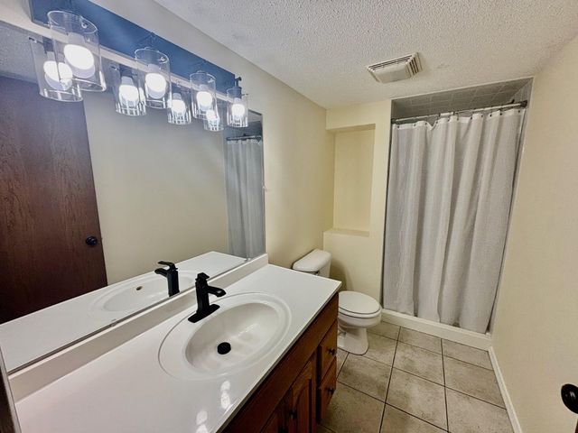 12859 Grouse Street NW, Coon Rapids, MN 55448