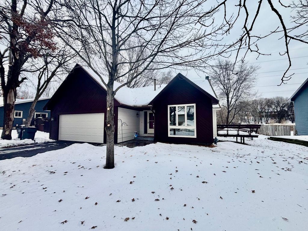 12859 Grouse Street NW, Coon Rapids, MN 55448