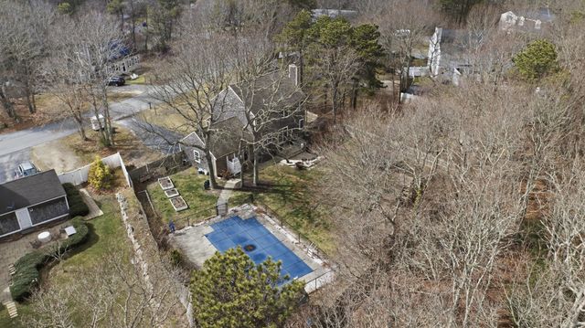 3 Dover Lane, Buzzards Bay, MA 02532