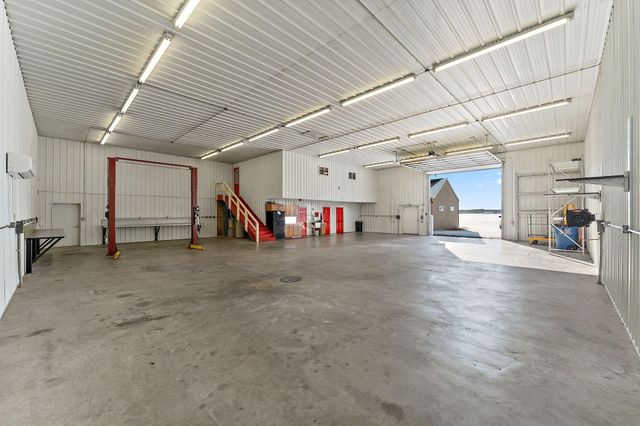 4191 E 400 S, La Porte, IN 46350