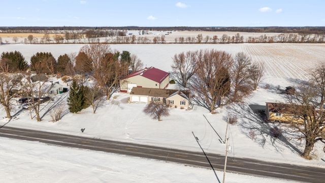 4191 E 400 S, La Porte, IN 46350