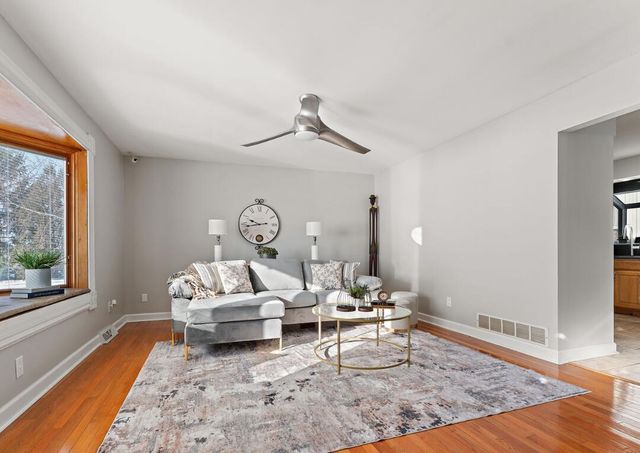 4191 E 400 S, La Porte, IN 46350