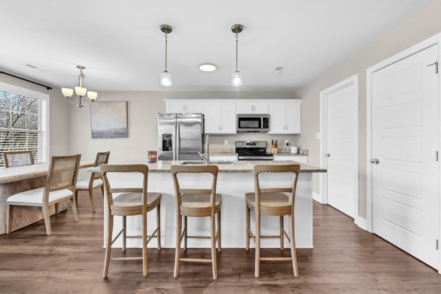 533 Lucky Ln, Clarksville, TN 37042