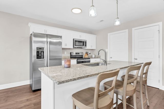 533 Lucky Ln, Clarksville, TN 37042