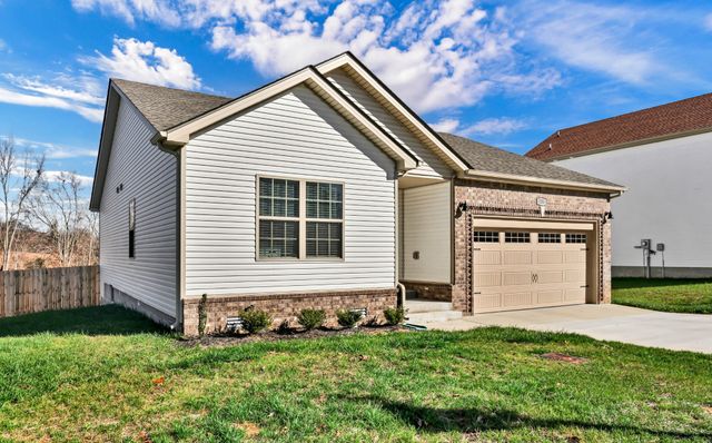 533 Lucky Ln, Clarksville, TN 37042