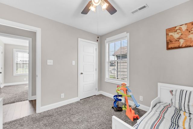 533 Lucky Ln, Clarksville, TN 37042