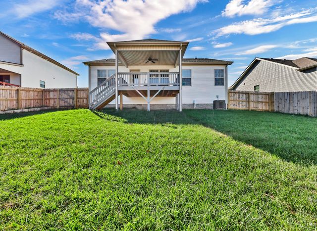 533 Lucky Ln, Clarksville, TN 37042