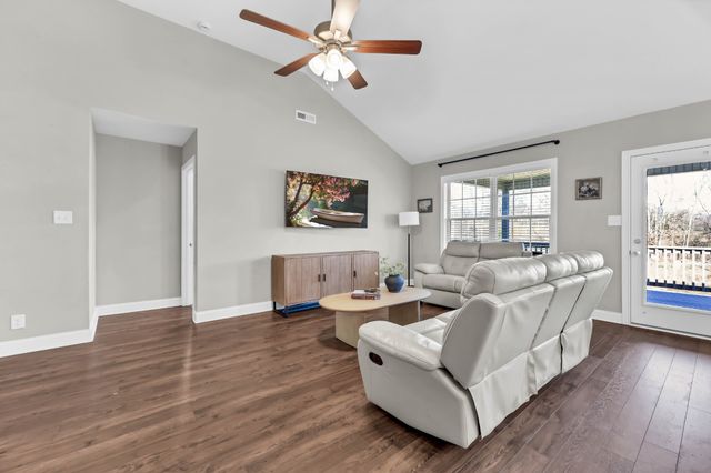 533 Lucky Ln, Clarksville, TN 37042