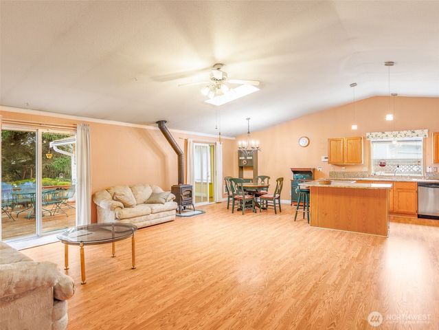 16348 84th Court SE, Yelm, WA 98597