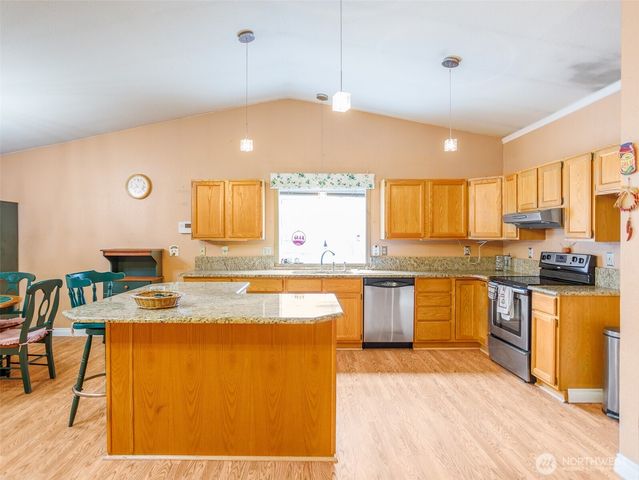 16348 84th Court SE, Yelm, WA 98597